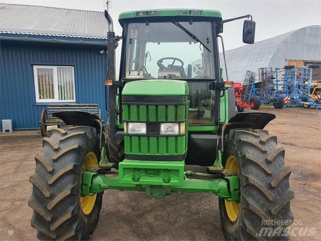 John Deere 6210 Traktoren