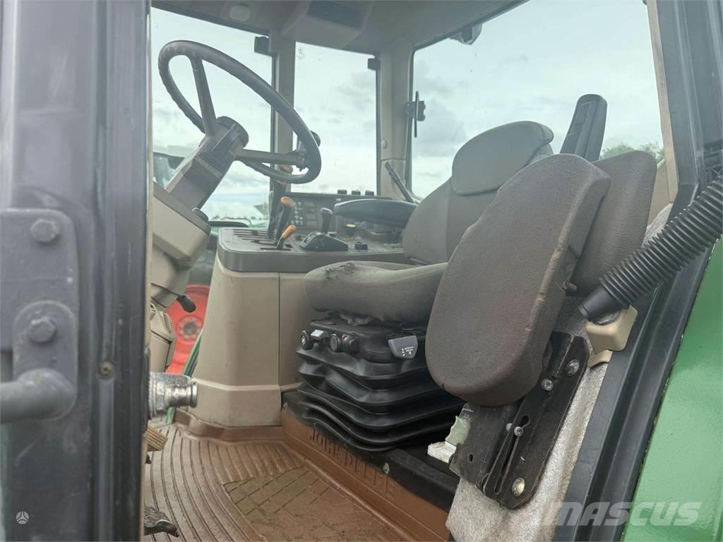 John Deere 6210 Traktoren