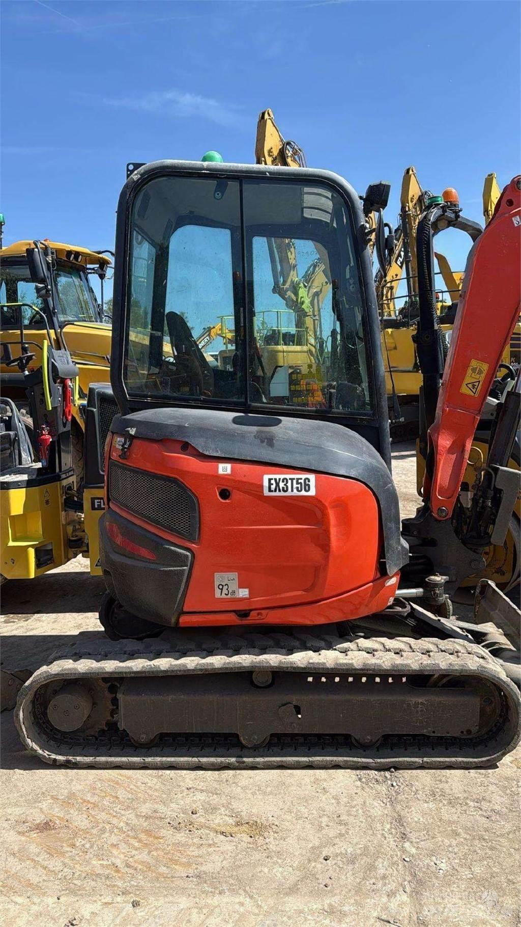 Kubota U27-4 Minibagger < 7t