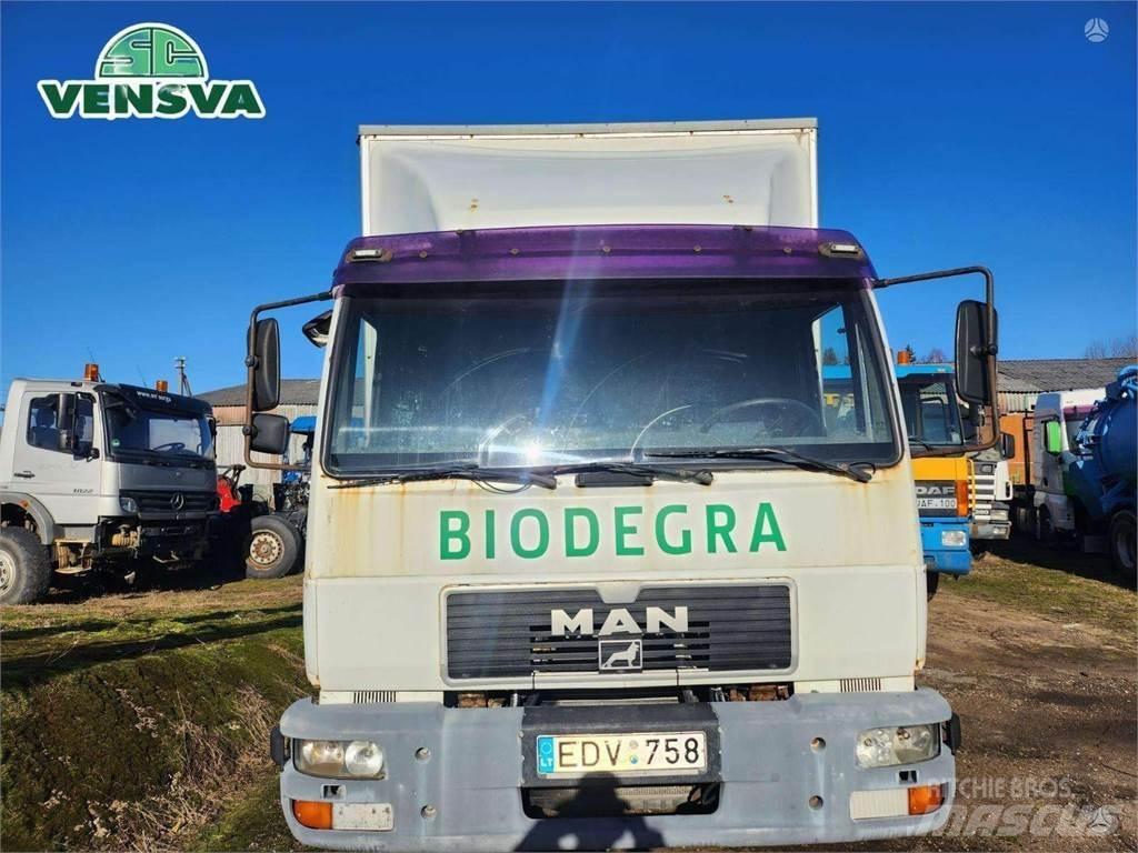 MAN LE 160 C Kastenaufbau