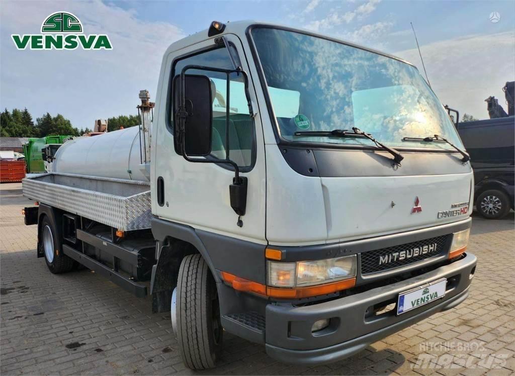Mitsubishi Canter Saug- und Druckwagen