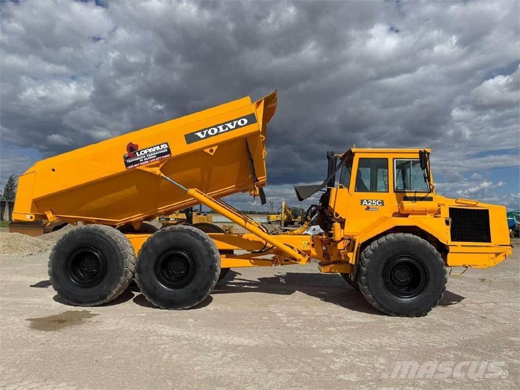 Volvo A25C Dumper - Knickgelenk