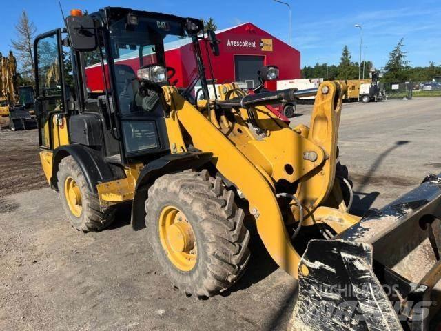 CAT 906 Radlader