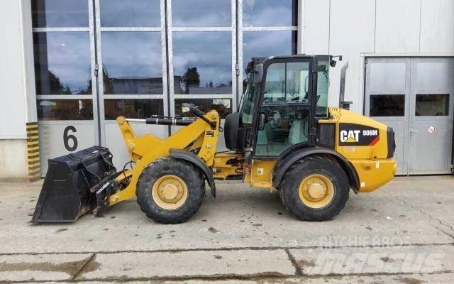 CAT 906M Radlader