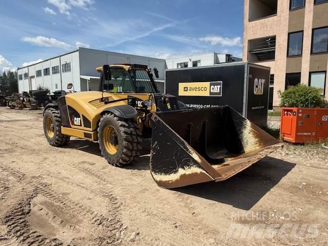 CAT TH408D Teleskoplader