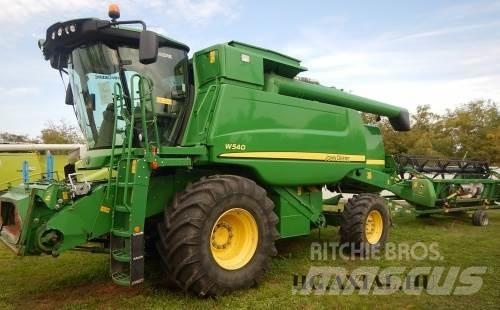 John Deere W540 Mähdrescher