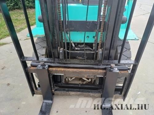  Mitshubishi FD 25 Andere Gabelstapler