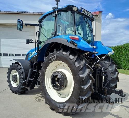 New Holland T5-95 Traktoren
