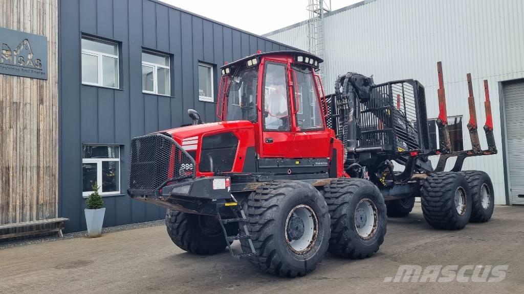 Komatsu 895 Forwarder