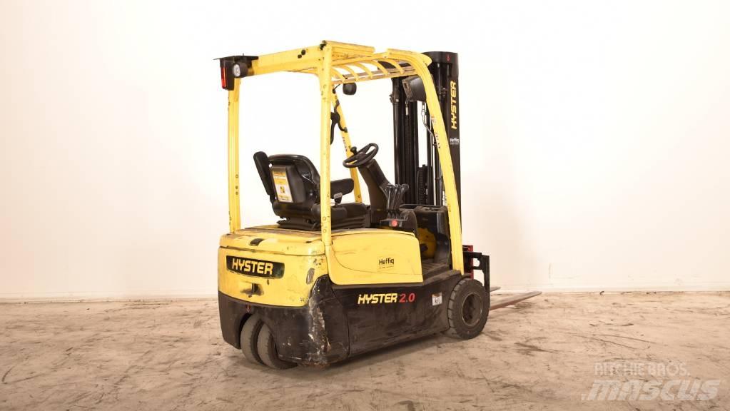Hyster J2.0XNT Elektro Stapler