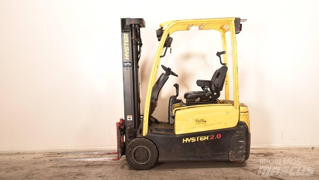 Hyster J2.0XNT Elektro Stapler