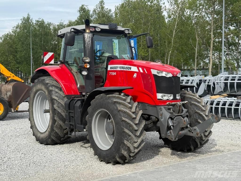 Massey Ferguson 7724 Traktoren