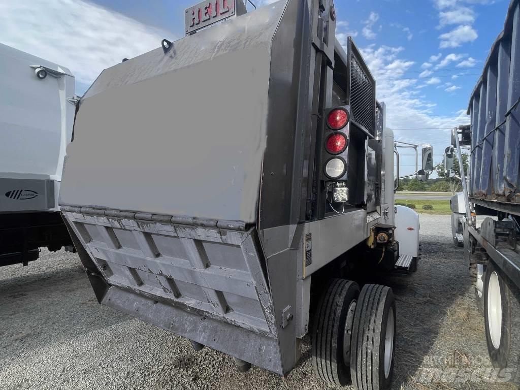 Peterbilt 330 Müllwagen