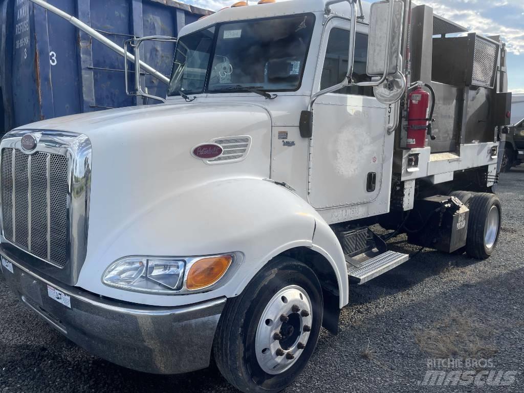 Peterbilt 330 Müllwagen