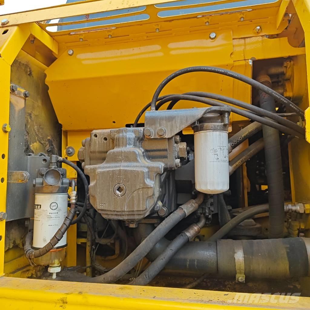 Komatsu PC 240 LC-8 Raupenbagger