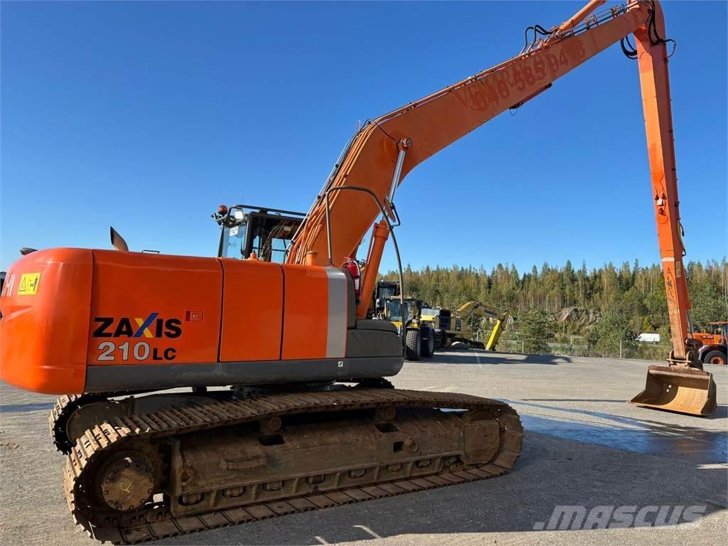 Hitachi ZX210LC-3 Long Reach Bagger