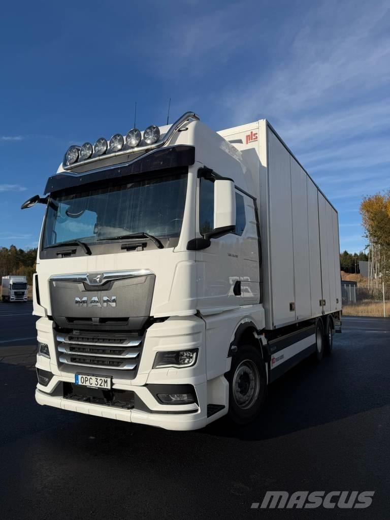 MAN 26.510 6X2-4 Kastenaufbau