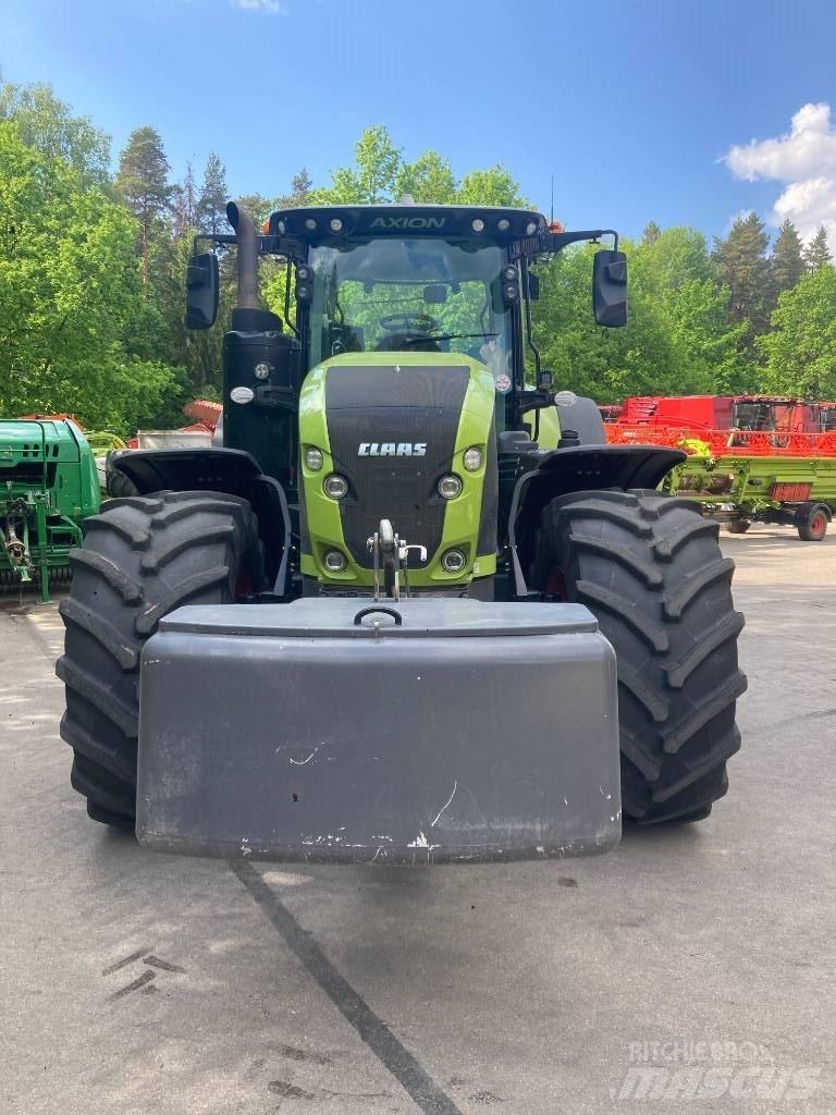 CLAAS Axion 960 Traktoren