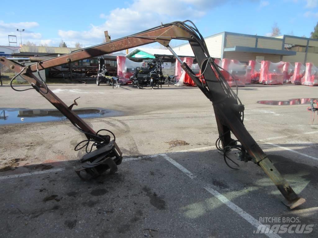 Patu 1800 Krane und Lader