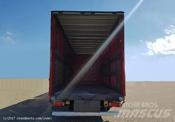 Schmitz SGF-C3 Curtainsideranhänger