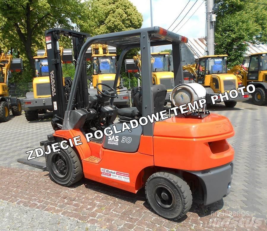 Toyota 02-7FGF30 Gas Stapler