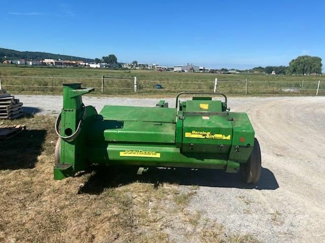 John Deere 3950 Feldhäcksler