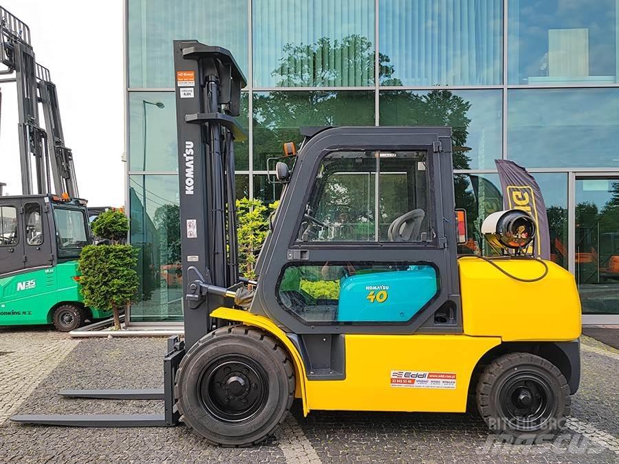 Komatsu FG40T-7 Gas Stapler