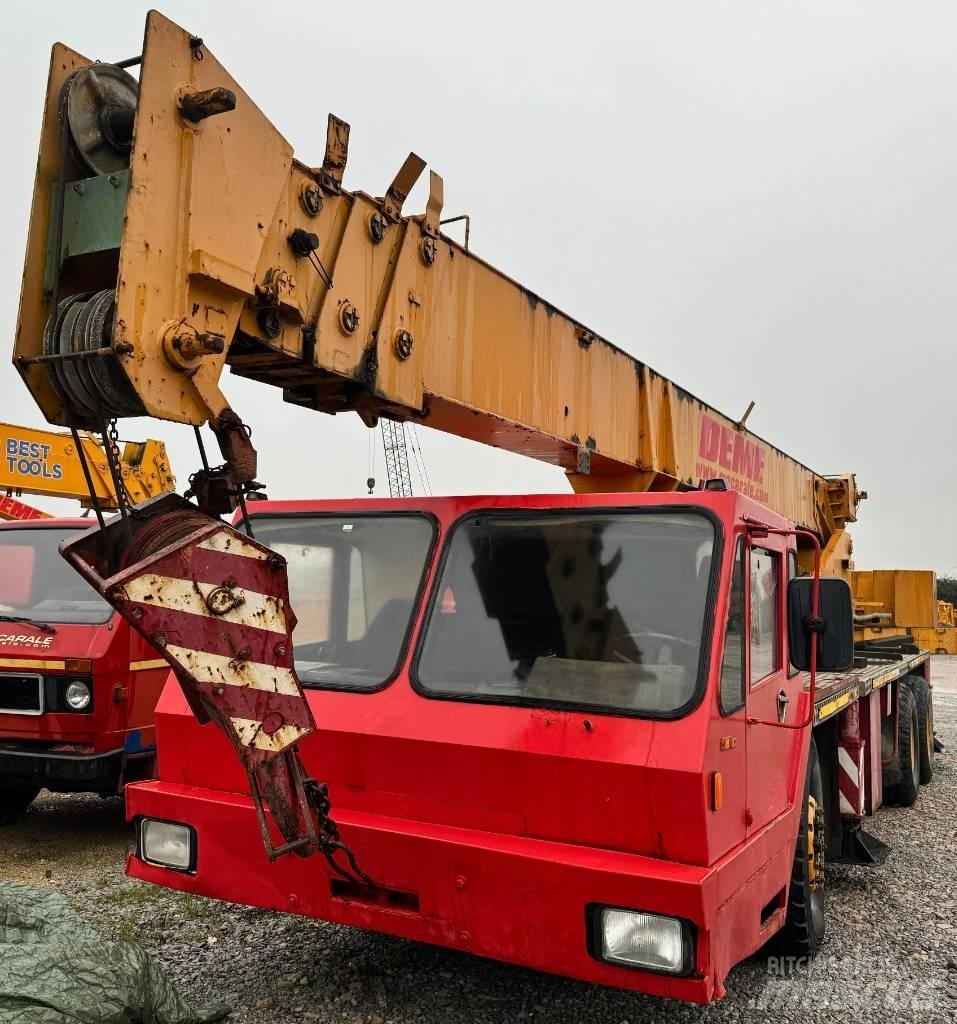 Coles 830T All-Terrain-Krane