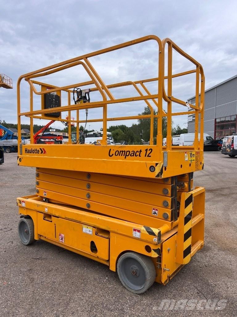 Haulotte Compact 12 Scheren-Arbeitsbühnen