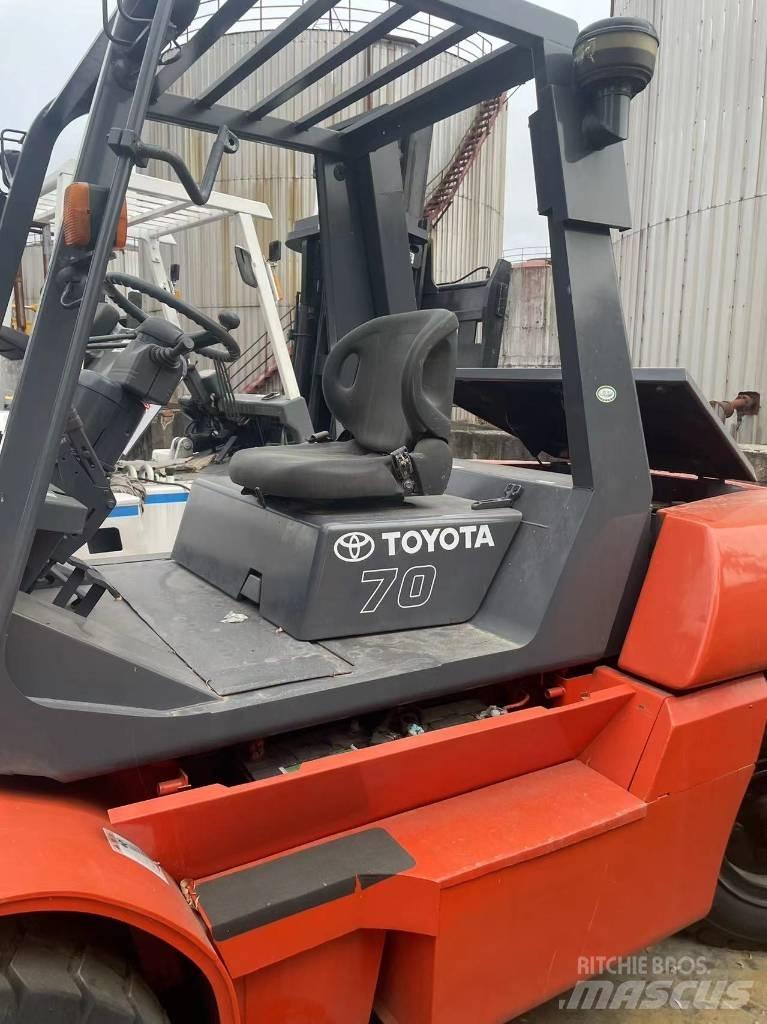 Toyota 7 Ton Diesel Stapler