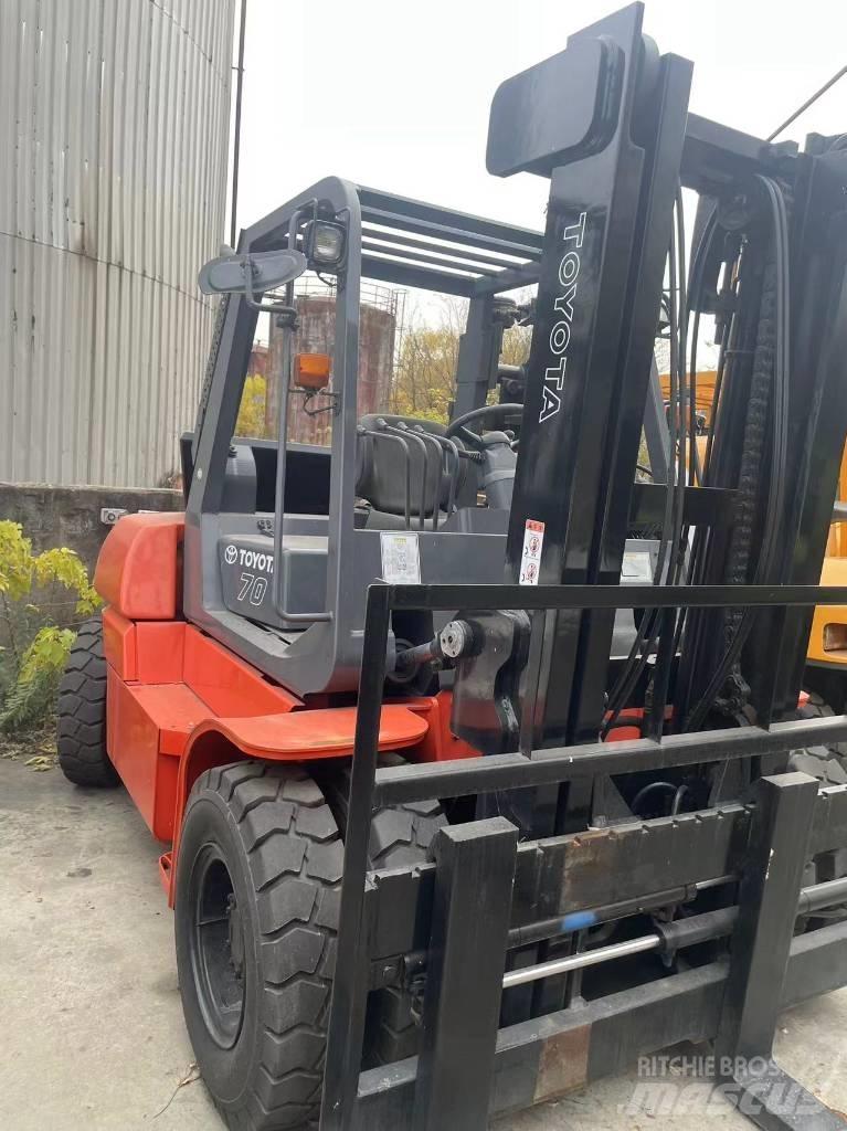 Toyota 7 Ton Diesel Stapler