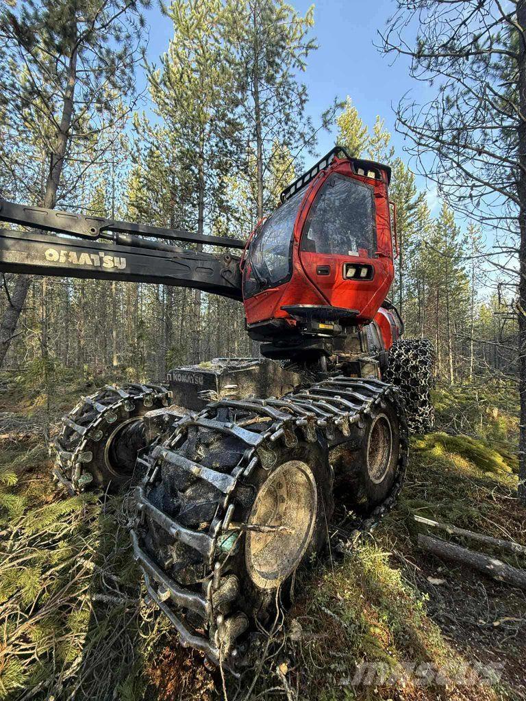Komatsu 901 Harvester