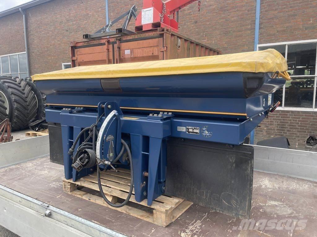 Bogballe M2W Mineraldüngerstreuer