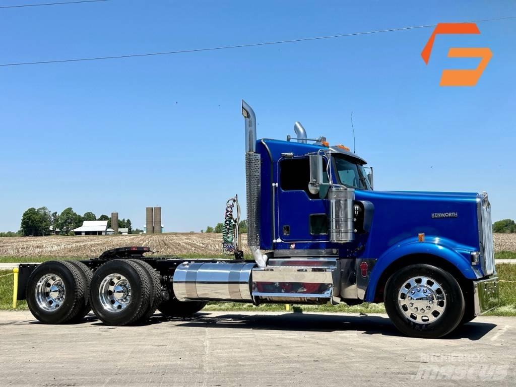 Kenworth W 900 Sattelzugmaschinen