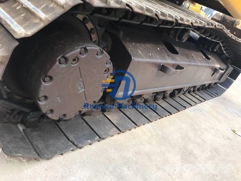 Komatsu PC200-7 Raupenbagger