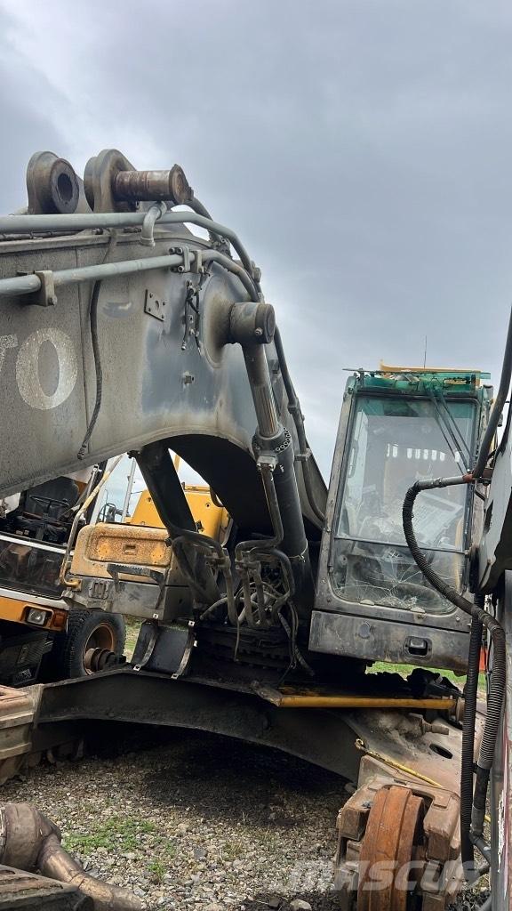 Volvo EC 360 L Radiatoren