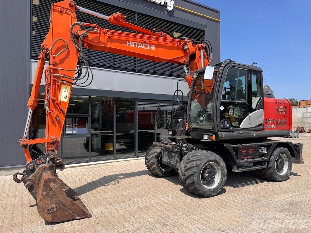 Hitachi 140W Mobilbagger