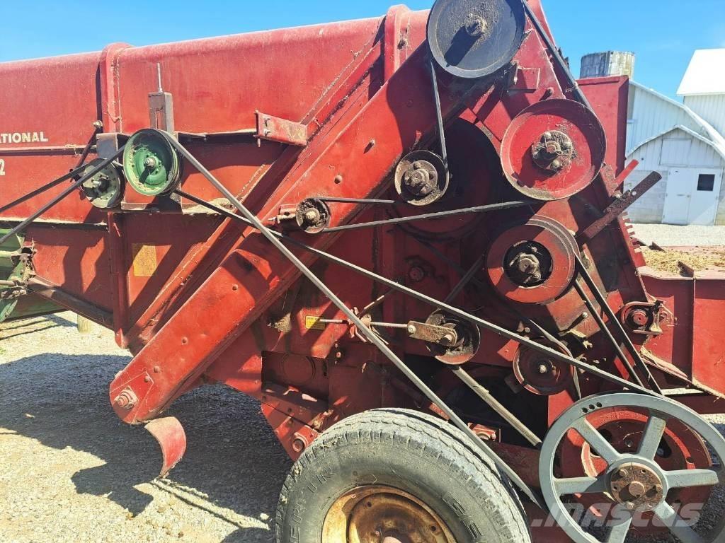 International 82 Erntevorsätze