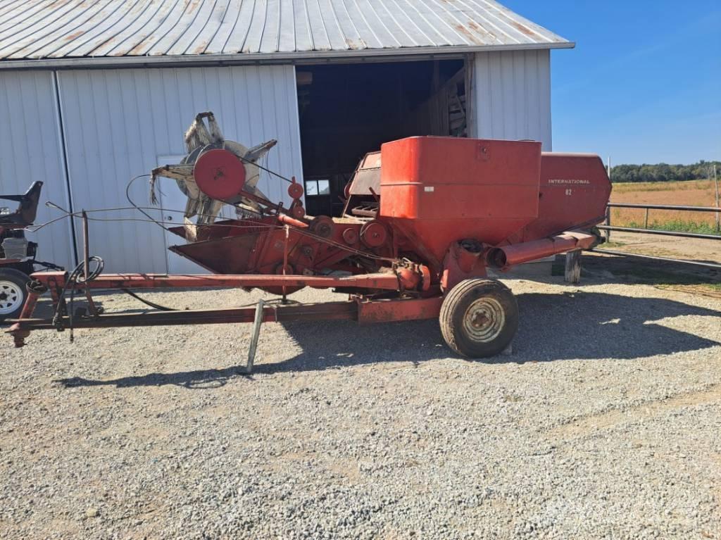 International 82 Erntevorsätze