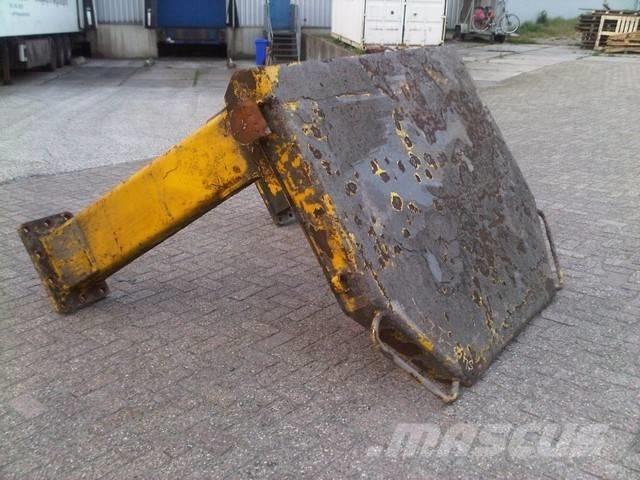 CAT 990 II Chassis