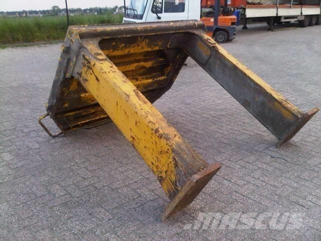 CAT 990 II Chassis
