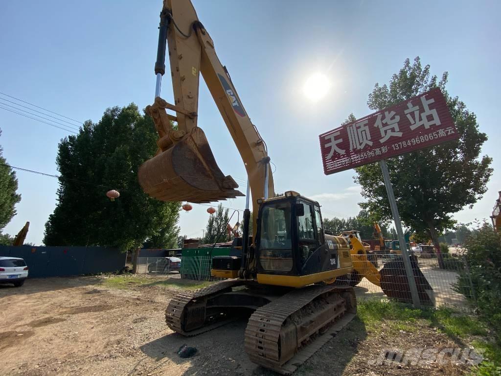 CAT 324D Raupenbagger