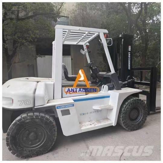 TCM FD 70 Z8 Diesel Stapler