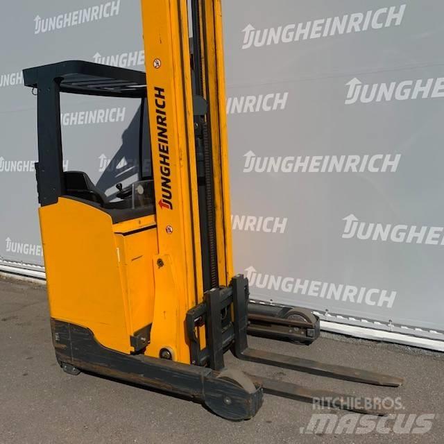 Jungheinrich ETV 214 Schubmaststapler