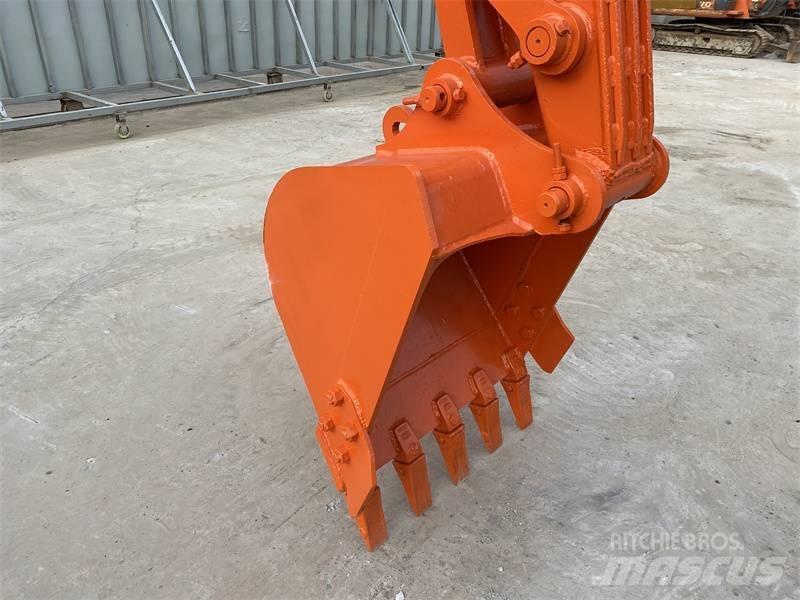 Doosan DH80G Raupenbagger