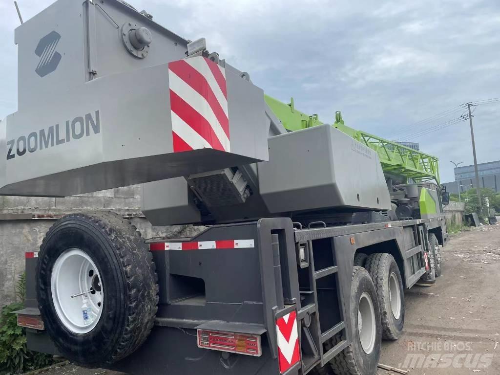 Zoomlion ZTC500 All-Terrain-Krane