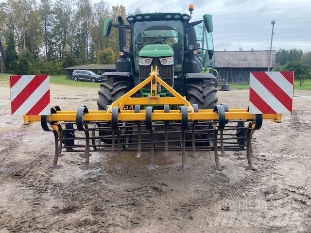 Agrisem VibroMulch Grubber