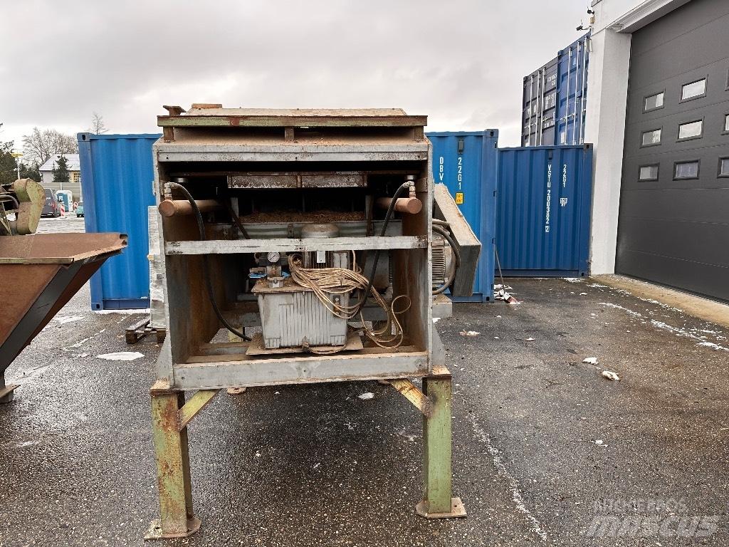 Zeno ZTLL 1200x1600 Schredder