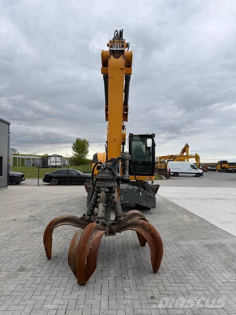 Liebherr LH 22 Materialumschlag