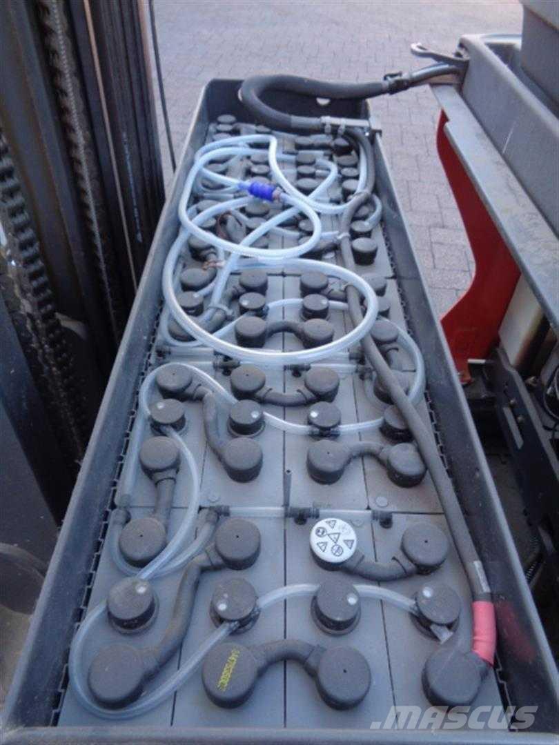 Linde R14HD Schubmaststapler